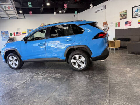 2021 Toyota RAV4 Hybrid LE