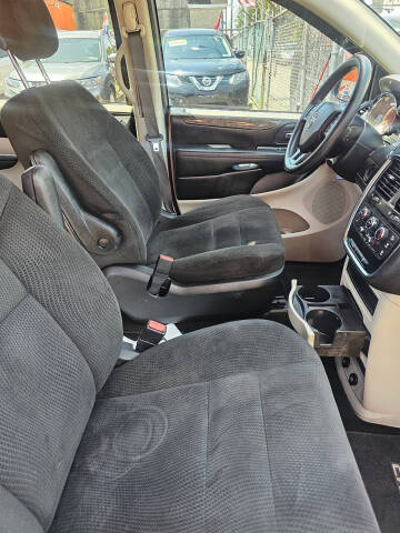 2017 Dodge Grand Caravan SE Plus