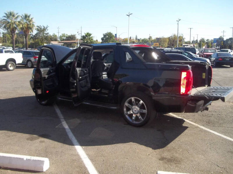 2007 Cadillac Escalade EXT Base photo 47