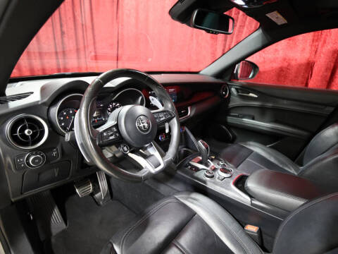 2022 Alfa Romeo Stelvio Sprint