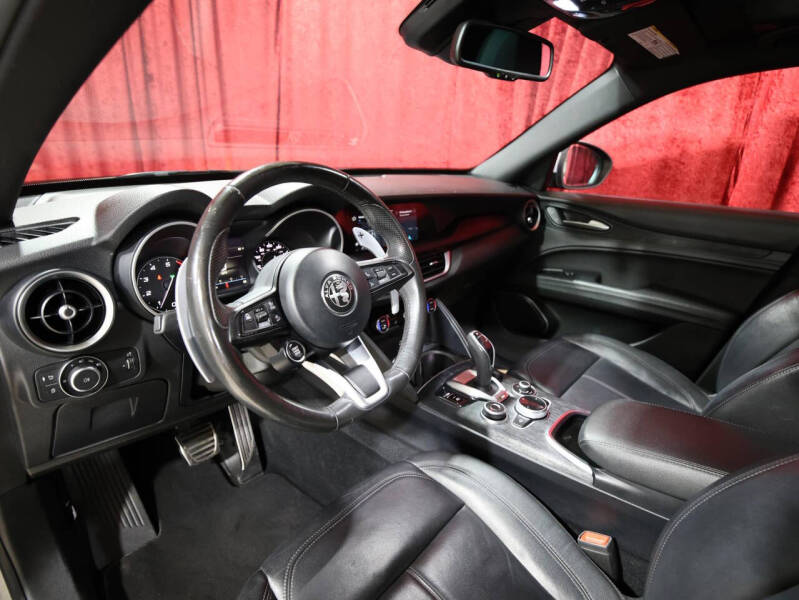 2022 Alfa Romeo Stelvio Sprint