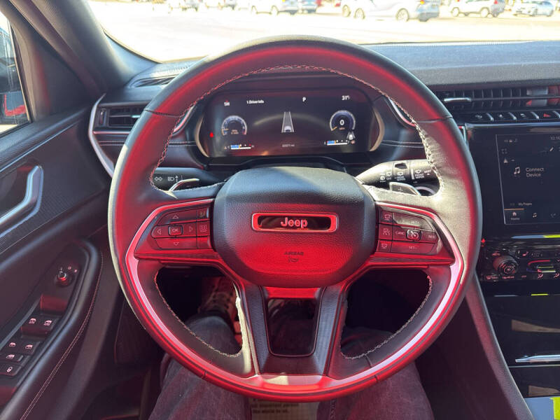 2024 Jeep Grand Cherokee Laredo