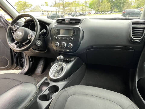 2016 Kia Soul +