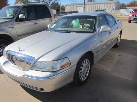 2004 Lincoln Town Car Signature
