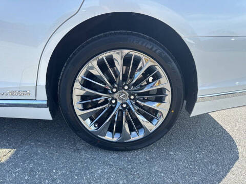 2018 Lexus LS 500h