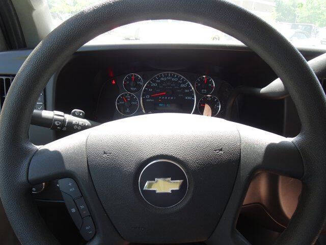 2024 Chevrolet Express 2500