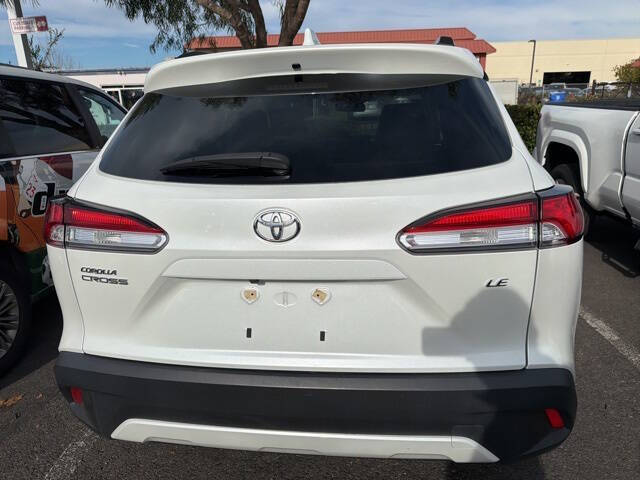 2023 Toyota Corolla Cross LE