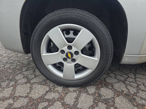 2011 Chevrolet HHR LS