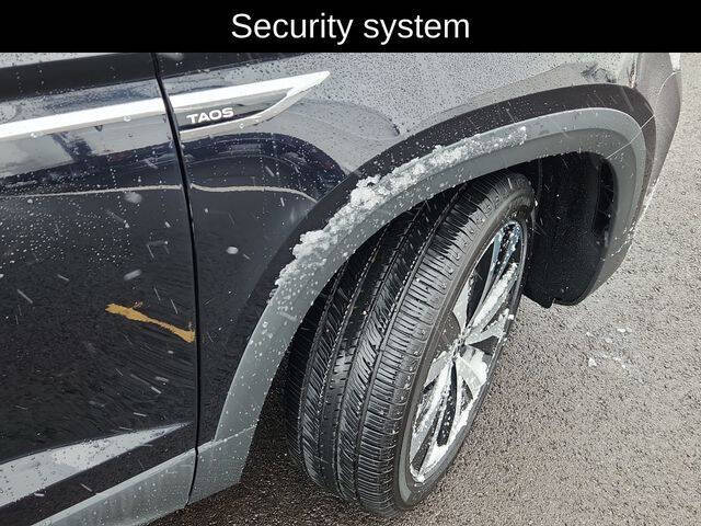 2024 Volkswagen Taos SE