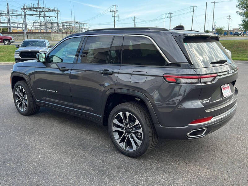 2025 Jeep Grand Cherokee Overland