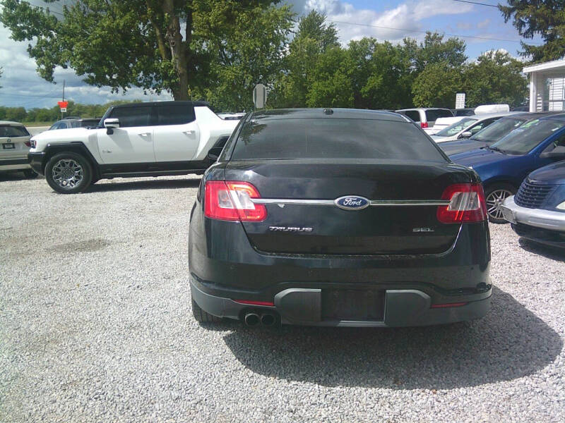 2011 Ford Taurus SEL