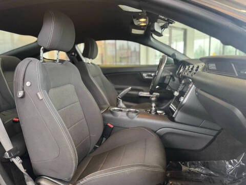 2015 Ford Mustang V6