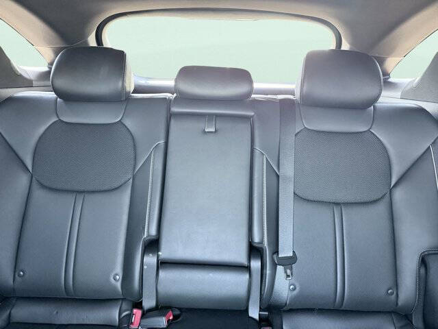 2022 Genesis GV70 2.5T Standard