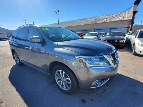 2016 Nissan Pathfinder S