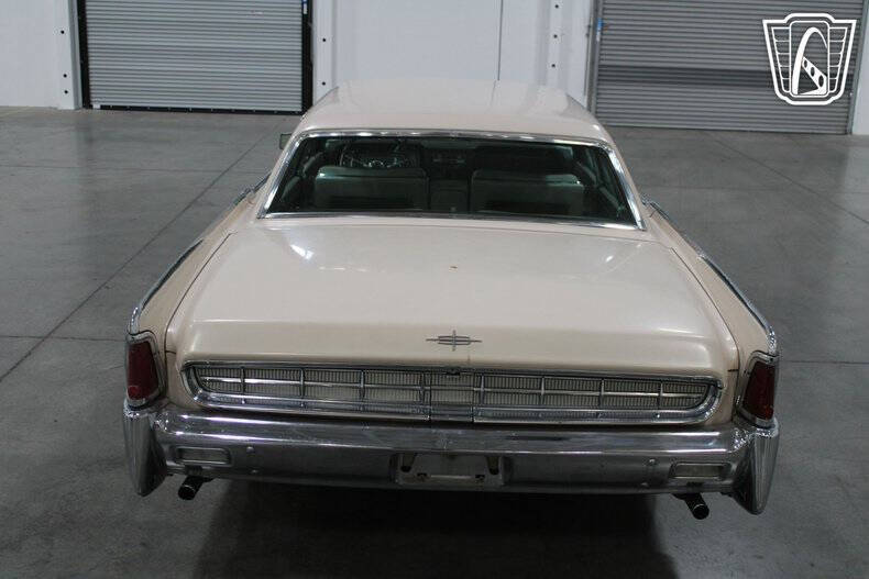 1963 Lincoln Continental