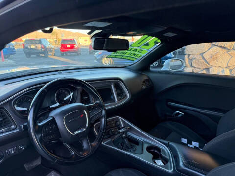 2020 Dodge Challenger SXT