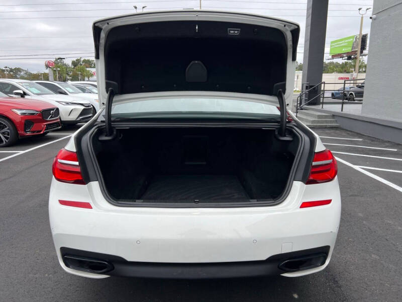 2016 BMW 7 Series 750i xDrive