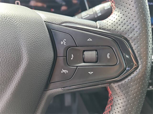 2024 Chevrolet Trax RS