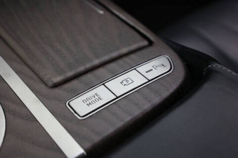 2023 Genesis Electrified G80
