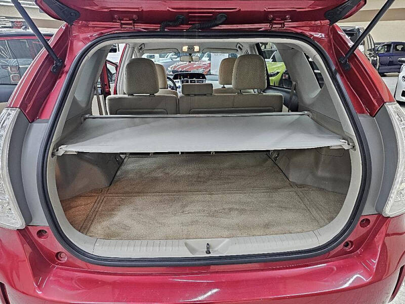 2012 Toyota Prius v Two