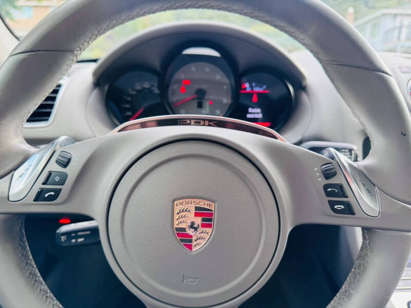 2015 Porsche Cayman