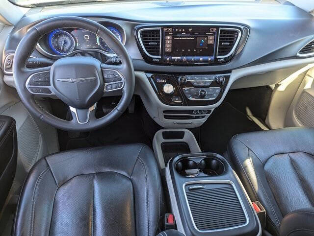 2022 Chrysler Pacifica for sale at Axio Auto Boise in Boise, ID