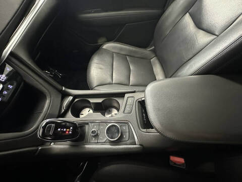 2020 Cadillac XT5 Premium Luxury