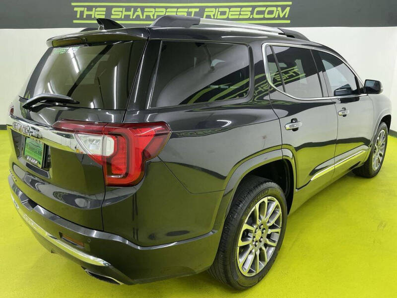 2020 GMC Acadia Denali