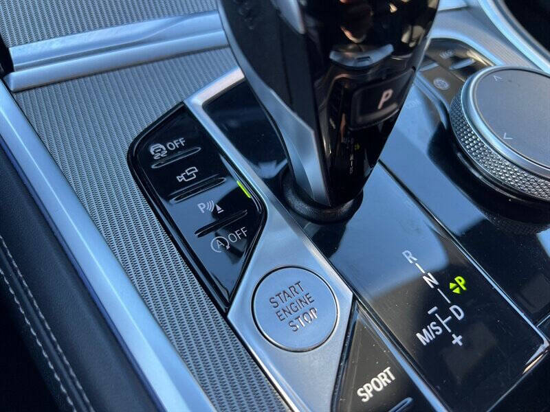 2024 BMW 8 Series M850i xDrive