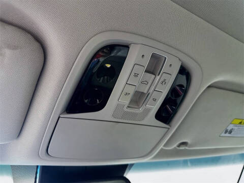 2020 Kia Cadenza Technology