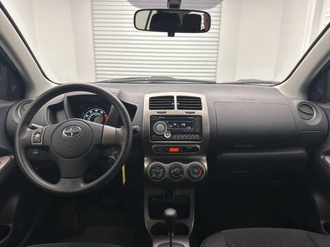 2011 Scion xD Release Series 3.0