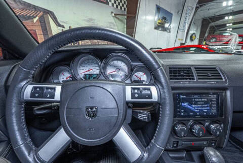 2008 Dodge Challenger SRT8