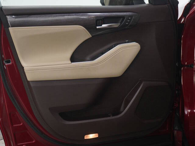 2021 Toyota Highlander Platinum