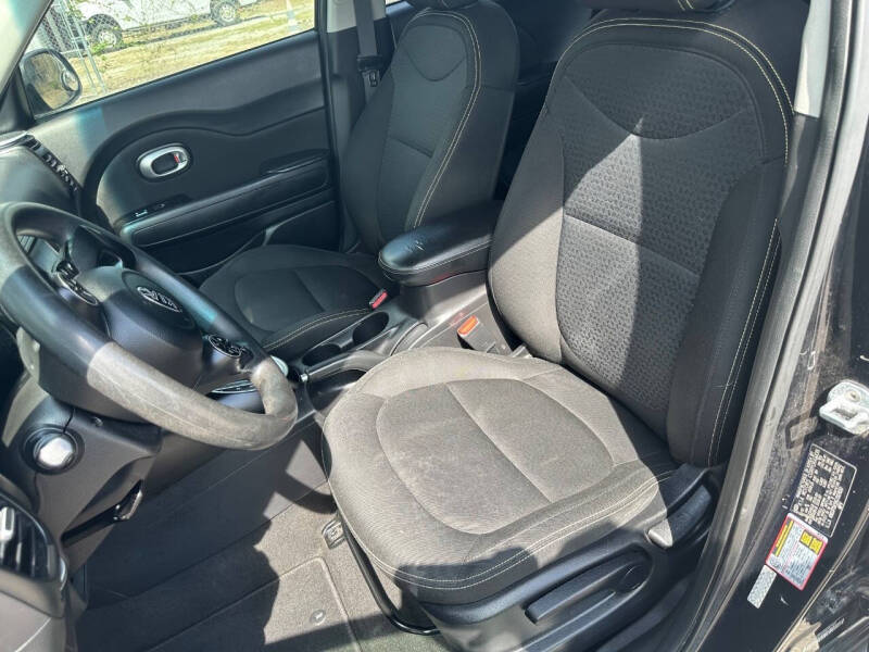 2016 Kia Soul +