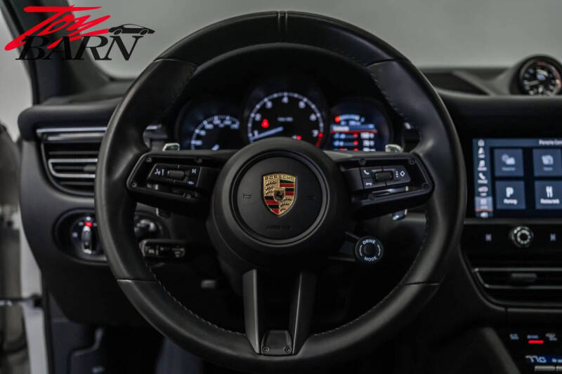 2023 Porsche Macan S