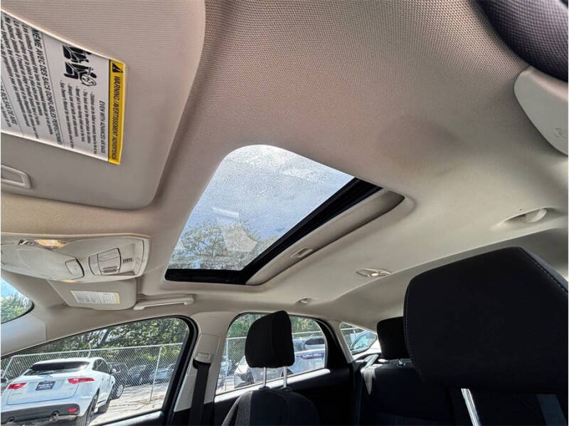 2017 Ford Focus SEL