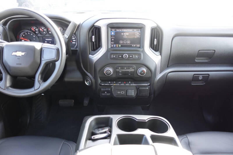 2023 Chevrolet Silverado 1500 Custom