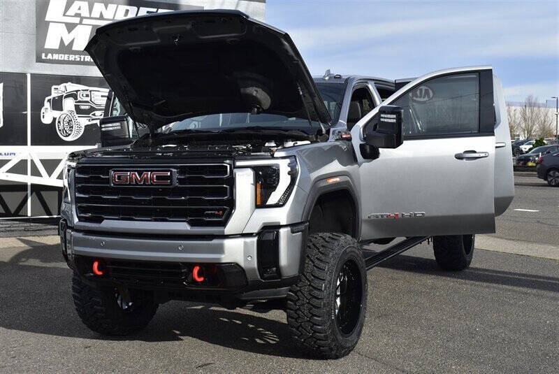 2025 GMC Sierra 3500HD