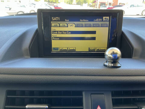 2012 Lexus CT 200h Premium