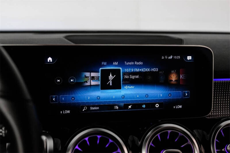 2021 Mercedes-Benz GLB GLB 250