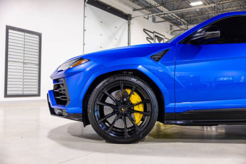 2022 Lamborghini Urus