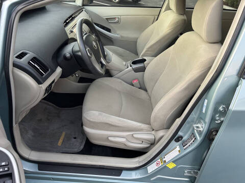 2012 Toyota Prius Three