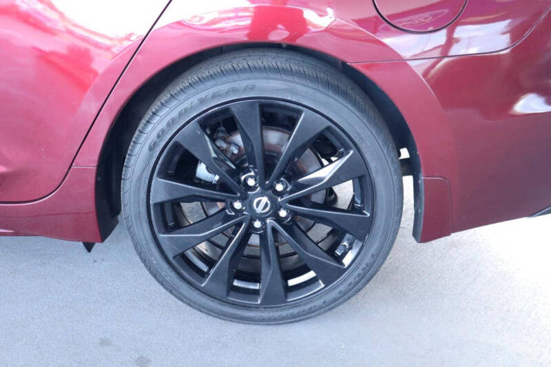 2017 Nissan Maxima