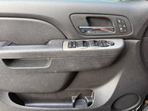 2012 Chevrolet Suburban LT