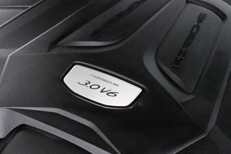 2021 Porsche Cayenne Coupe