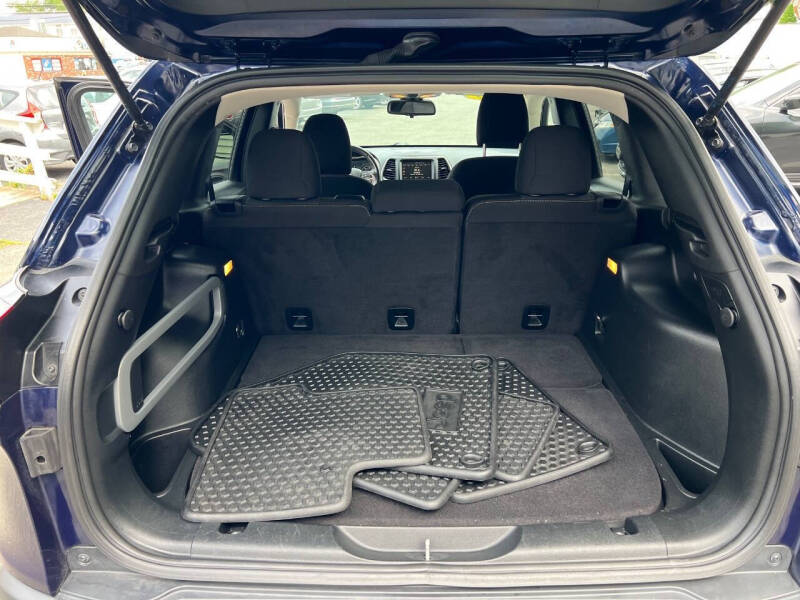 2016 Jeep Cherokee Latitude Altitude