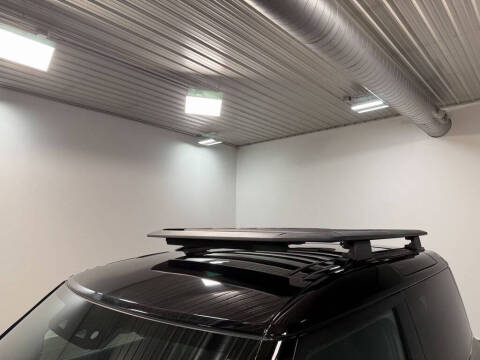 2024 Land Rover Defender 90 P400 X-Dynamic SE