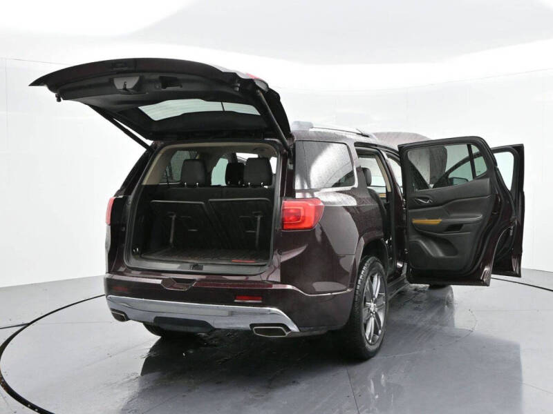 2017 GMC Acadia Denali