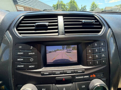 2016 Ford Explorer