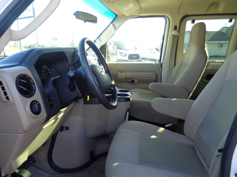 2014 Ford E-Series E-350 SD XLT